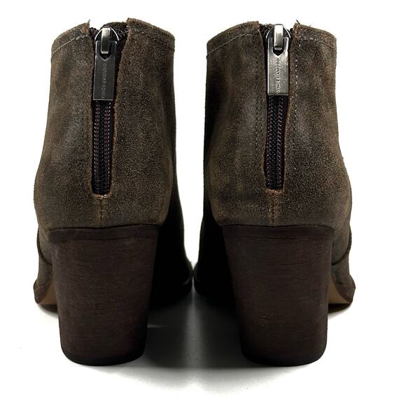 Vince Camuto Grishell Tobacco Brown Suede Ankle Bootie Womens Size 8M New - Picture 3 of 10